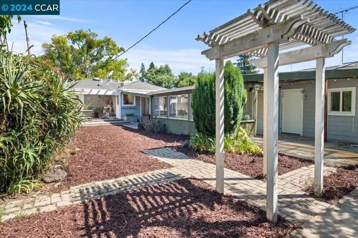 564 Georgia Ave, Palo Alto, California 94306
