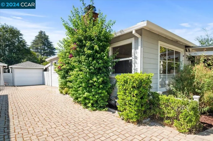 564 Georgia Ave, Palo Alto, California 94306
