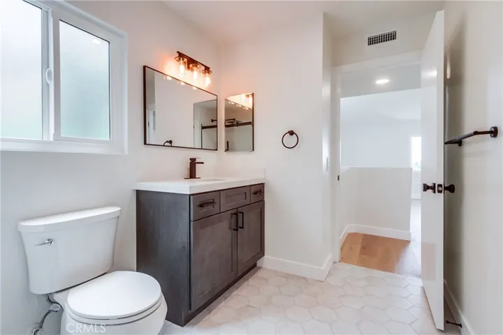 21221 Jasmines Way, Lake Forest, California 92630