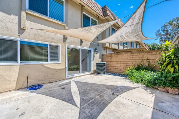 10357 Powderhorn River Court, Fountain Valley, California 92708