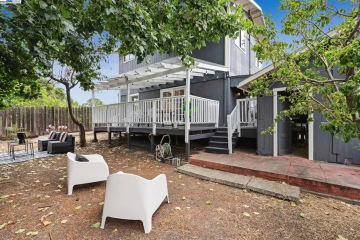3009 Humboldt Avenue, Oakland, California 94602