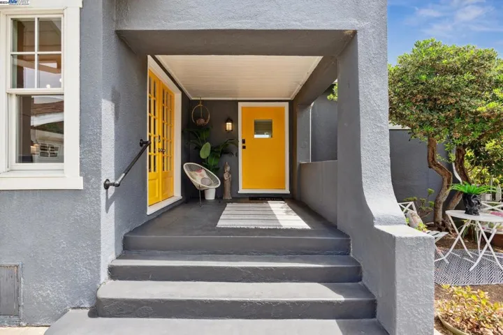 3009 Humboldt Avenue, Oakland, California 94602