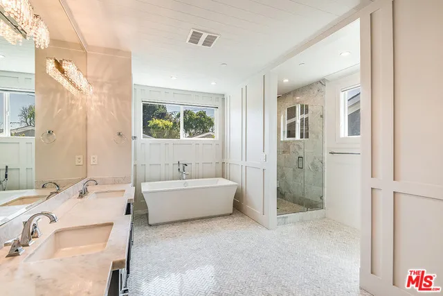 5638 Buffalo Avenue, Van Nuys, California 91401