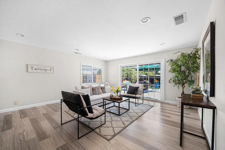 5506 Dent Avenue, San Jose, California 95118