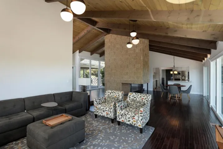 7075 Royal Ridge Drive, San Jose, California 95120