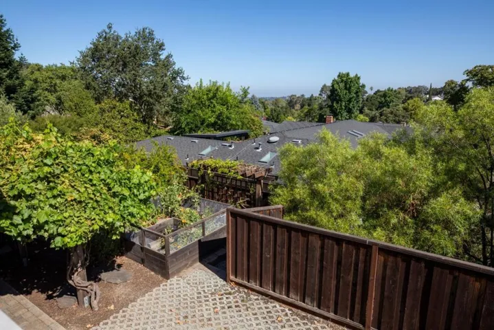 7075 Royal Ridge Drive, San Jose, California 95120
