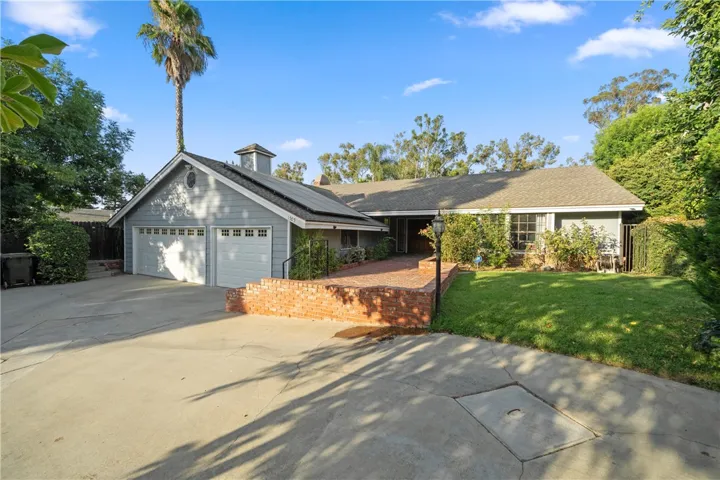 1705 Rossmont Drive, Redlands, California 92373