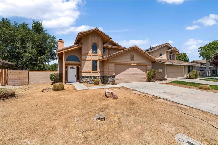1243 W Avenue H4, Lancaster, California 93534