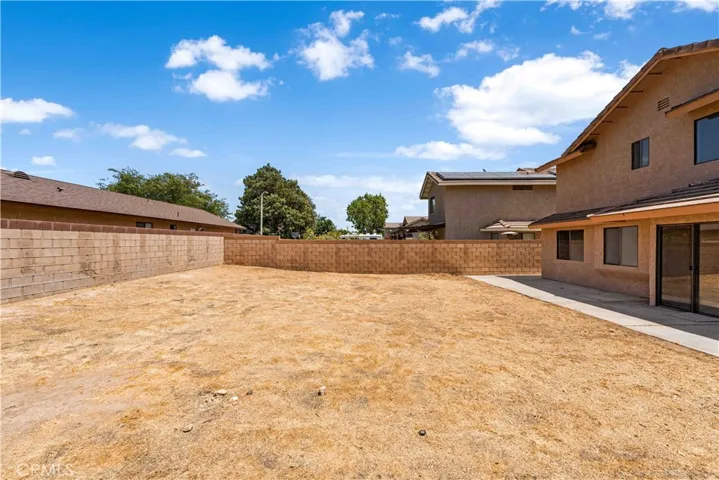 1243 W Avenue H4, Lancaster, California 93534