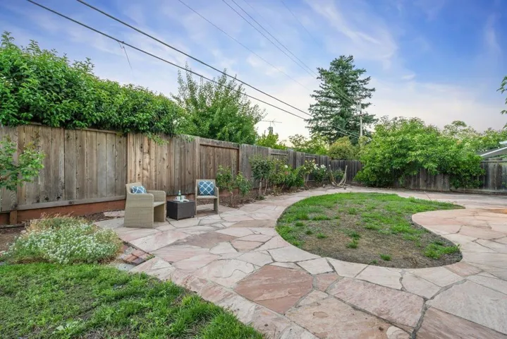 958 La Plata Plaza, Campbell, California 95008