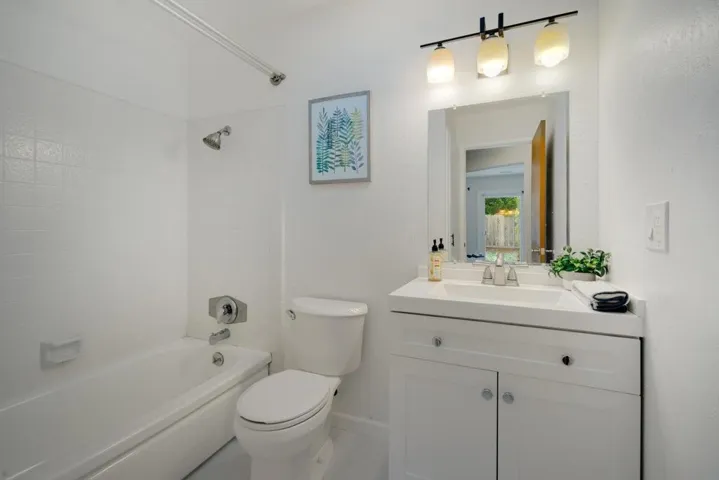 958 La Plata Plaza, Campbell, California 95008