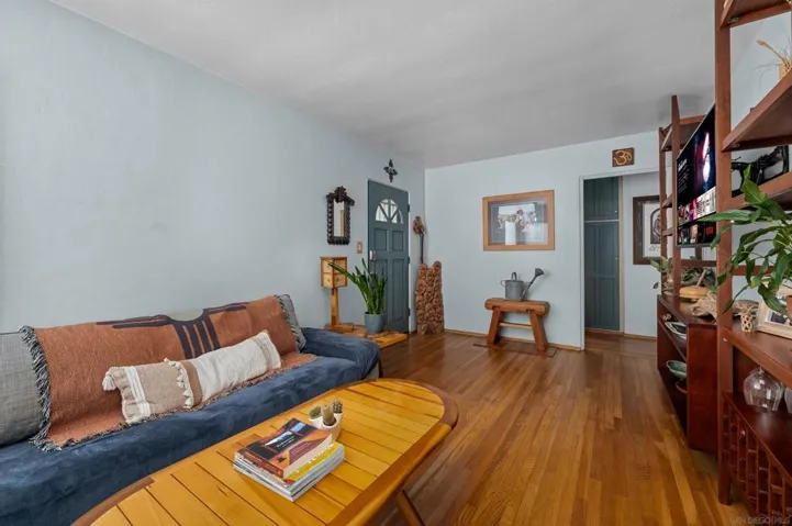 1870 Reed Ave, San Diego, California 92109