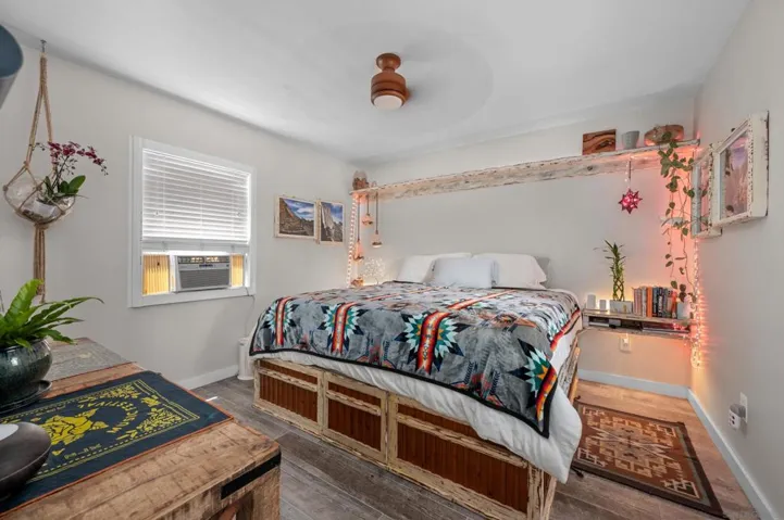 1870 Reed Ave, San Diego, California 92109