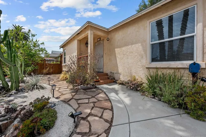 1870 Reed Ave, San Diego, California 92109