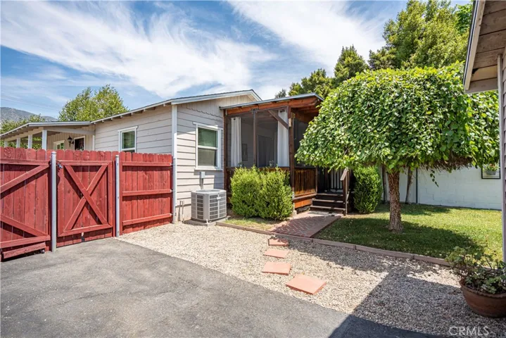 830 W Foothill Boulevard, Glendora, California 91741