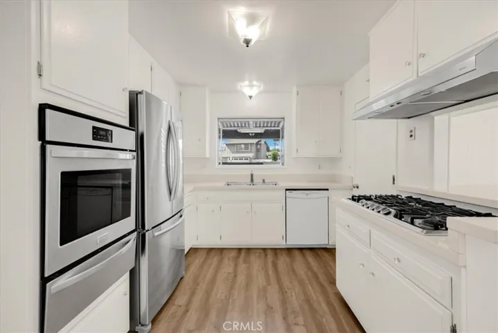 1913 Aspen Circle, Fullerton, California 92835