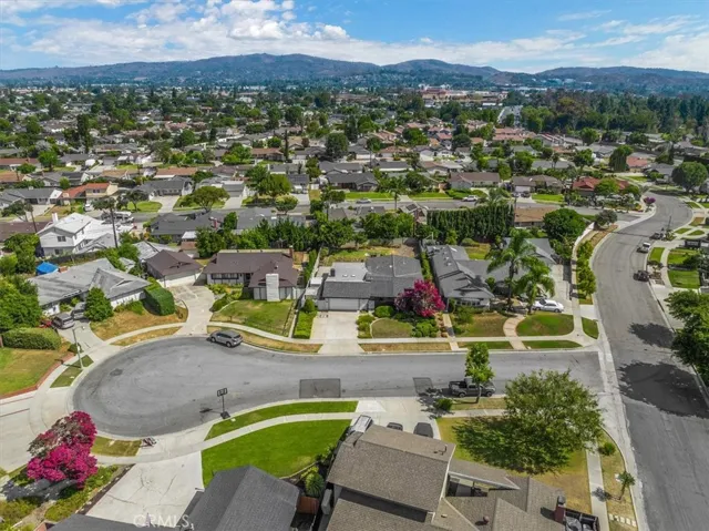 1913 Aspen Circle, Fullerton, California 92835