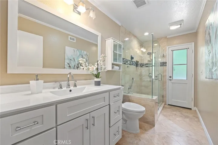 16711 Oakhurst Circle, Yorba Linda, California 92886