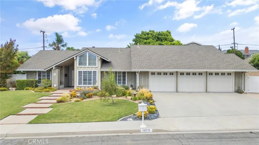 16711 Oakhurst Circle, Yorba Linda, California 92886