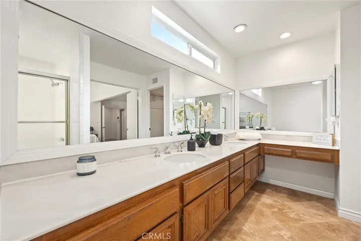 16711 Oakhurst Circle, Yorba Linda, California 92886