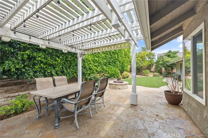 16711 Oakhurst Circle, Yorba Linda, California 92886