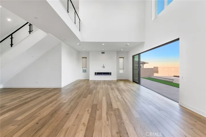 20330 Willoughby Lane, Porter Ranch, California 91326