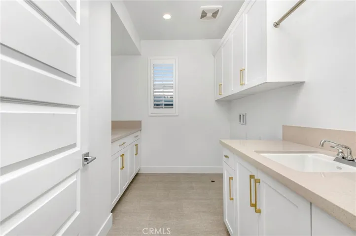 20330 Willoughby Lane, Porter Ranch, California 91326