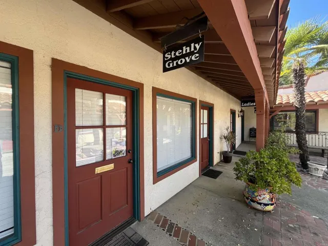 28714 Valley Center Rd Road, Valley Center, California 92082