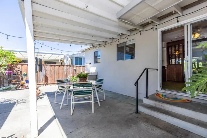 3448 Bay Road, Redwood City, California 94063
