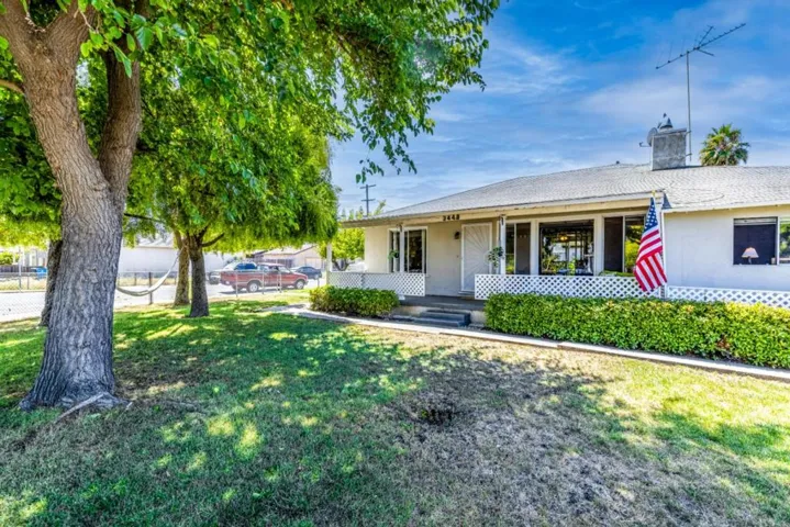 3448 Bay Road, Redwood City, California 94063