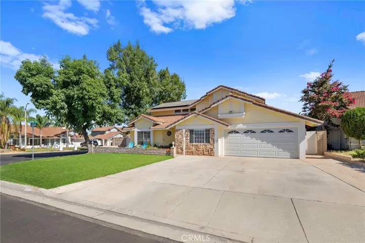 44100 Gallipoli Place, Hemet, California 92544