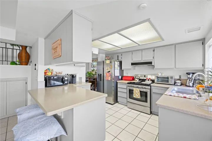 44100 Gallipoli Place, Hemet, California 92544