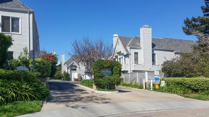 854 Del Mar Downs, Solana Beach, California 92075