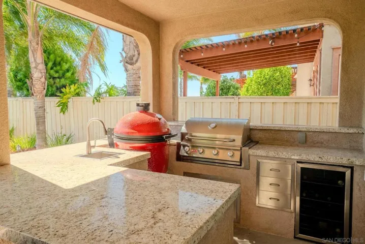 45951 Camino Rubi, Temecula, California 92592