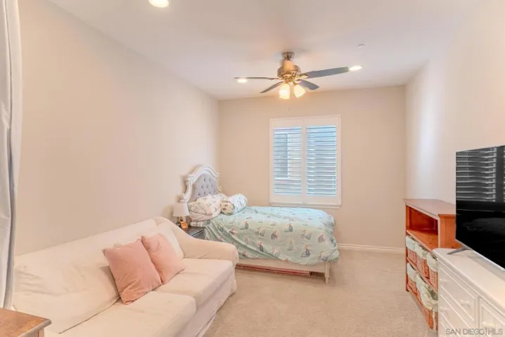 45951 Camino Rubi, Temecula, California 92592
