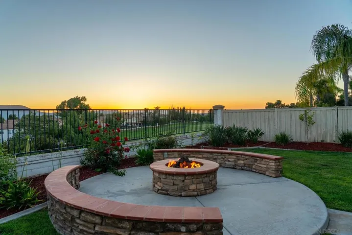 45951 Camino Rubi, Temecula, California 92592