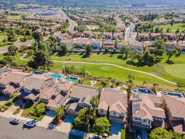 45951 Camino Rubi, Temecula, California 92592