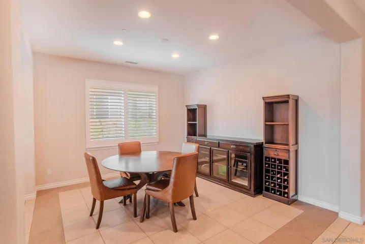 45951 Camino Rubi, Temecula, California 92592