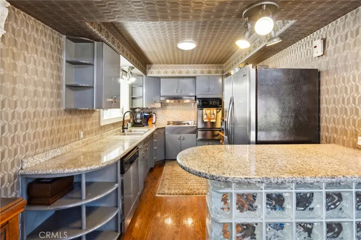 16920 Park, Sunset Beach, California 90742