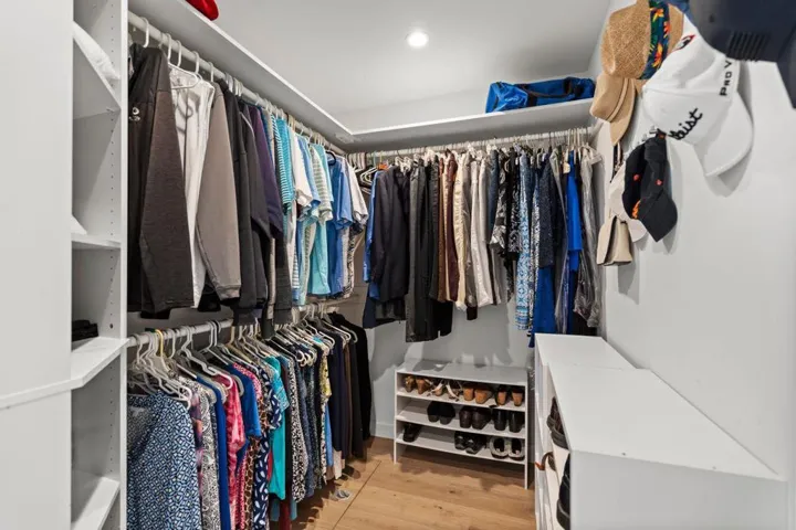 810 Seacliff Drive, Aptos, California 95003