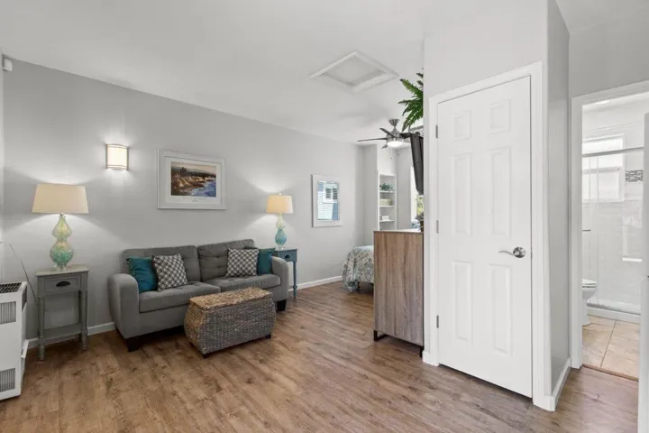 810 Seacliff Drive, Aptos, California 95003