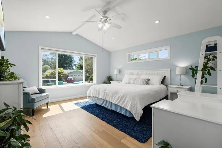 810 Seacliff Drive, Aptos, California 95003