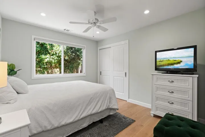 810 Seacliff Drive, Aptos, California 95003