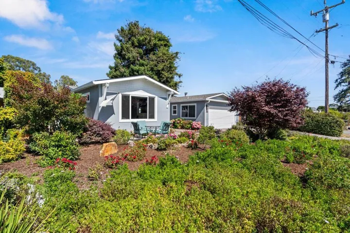 810 Seacliff Drive, Aptos, California 95003