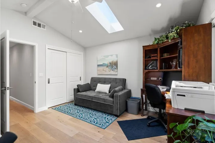 810 Seacliff Drive, Aptos, California 95003