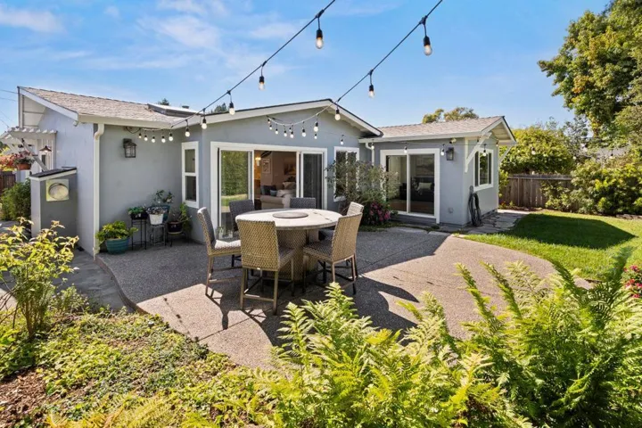 810 Seacliff Drive, Aptos, California 95003