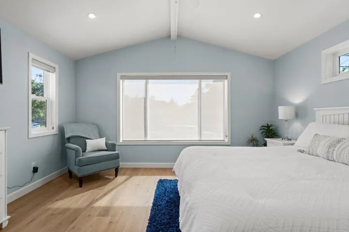 810 Seacliff Drive, Aptos, California 95003