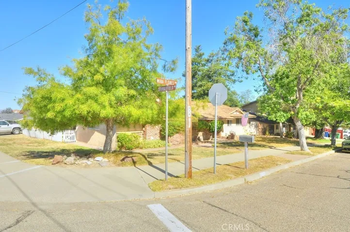 1398 Mira Flores Drive, Santa Maria, California 93455