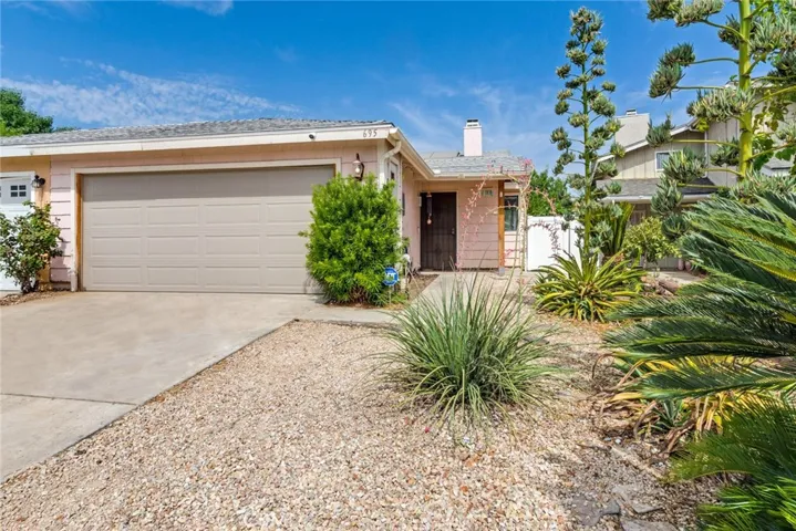 695 Quail Drive, Lake Elsinore, California 92530