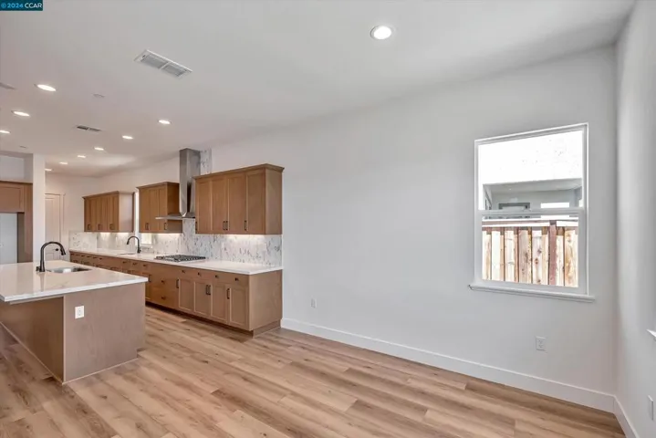 3384 Mulholland Drive, Lathrop, California 95330